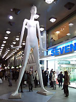 z30_050128_001.jpg